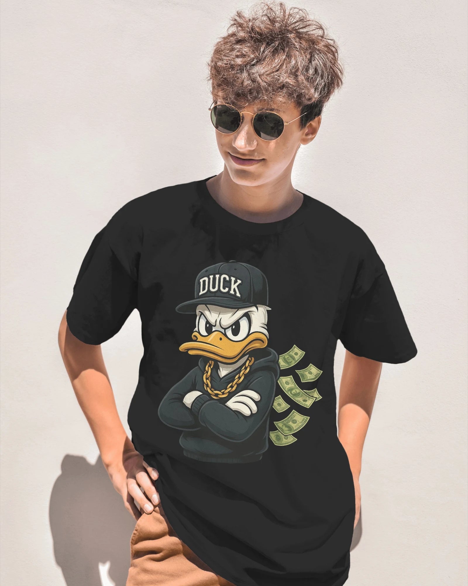 Money Duck Streetwear T-Shirt – Hustle in Feathers