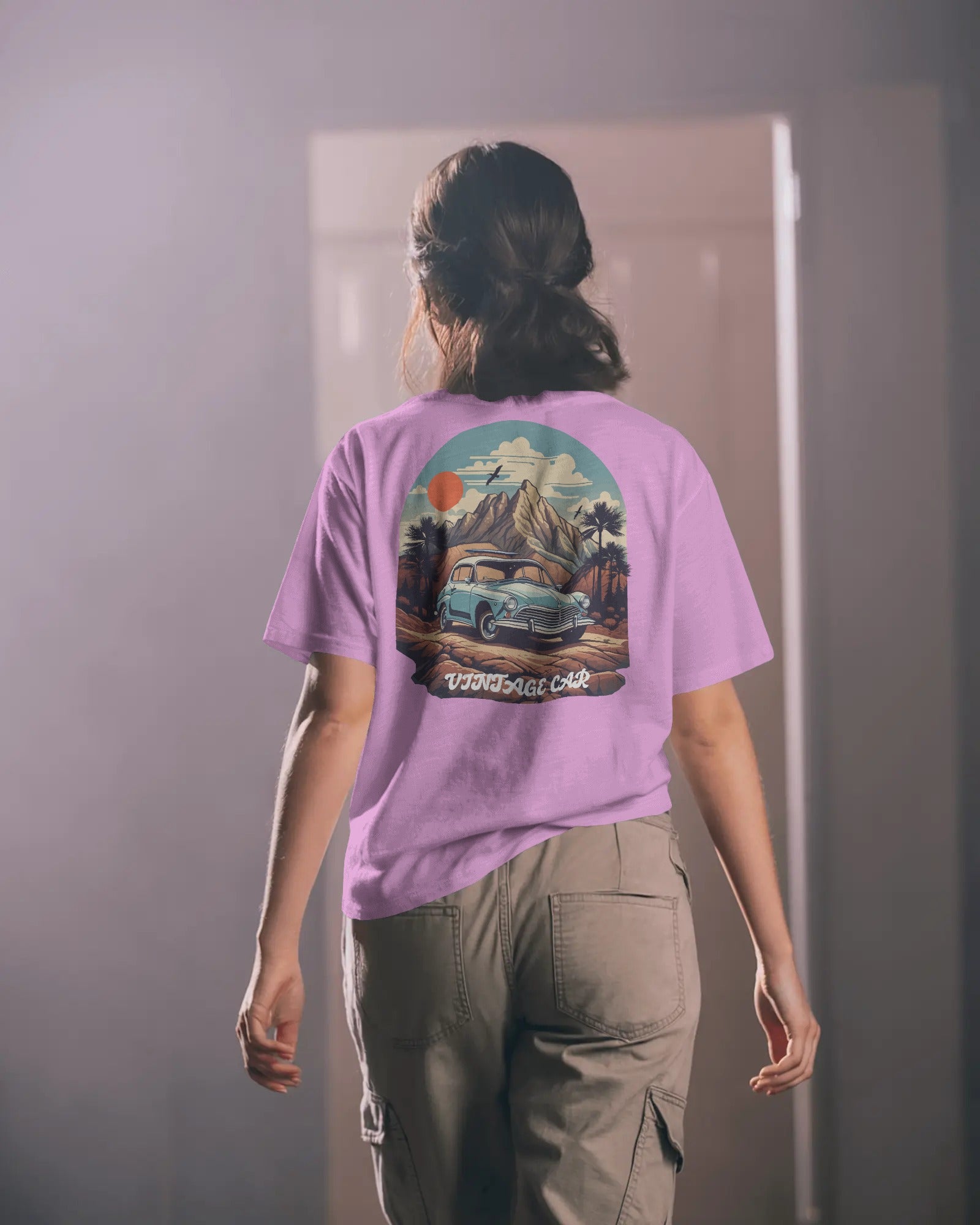 Classic Cruisin’ – Retro Vintage Car T-Shirt